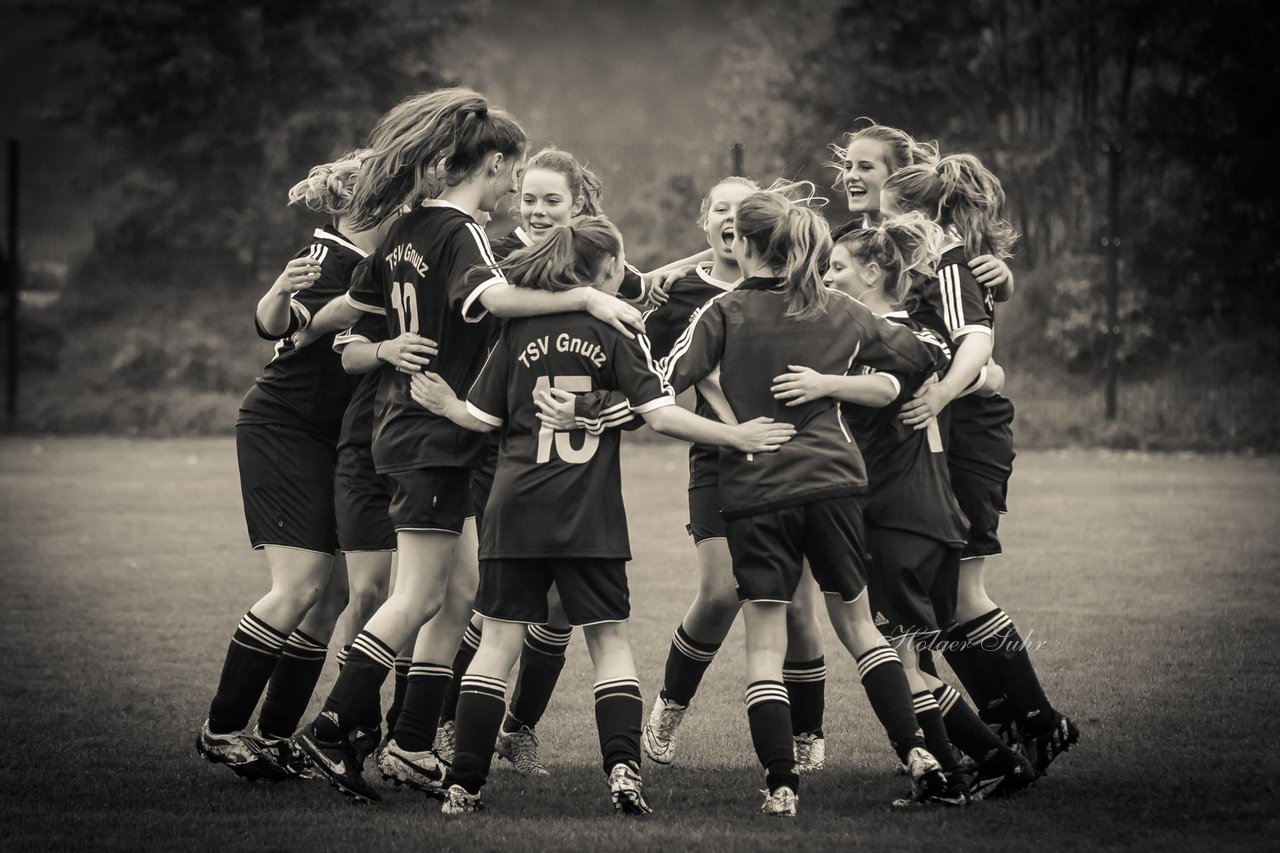 Bild 381 - Frauen TSV Gnutz - SV Bokhorst : Ergebnis: 7:0